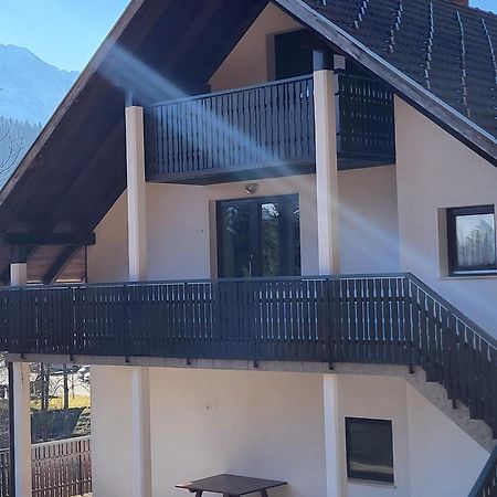 Apartment Dobnikar クランスカゴーラ エクステリア 写真